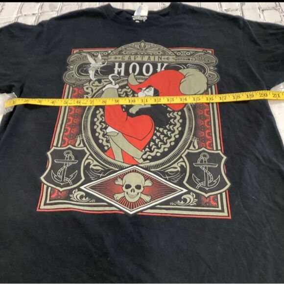 Disney Captain Hook Men’s Size Large Graphic Black T-Shirt - Picture 4 of 9